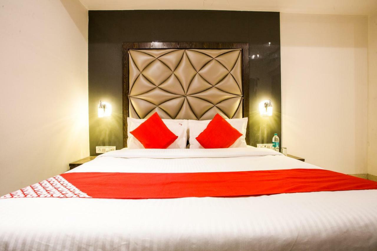 Oyo 37559 Hotel Al Haram Mumbai Exterior photo