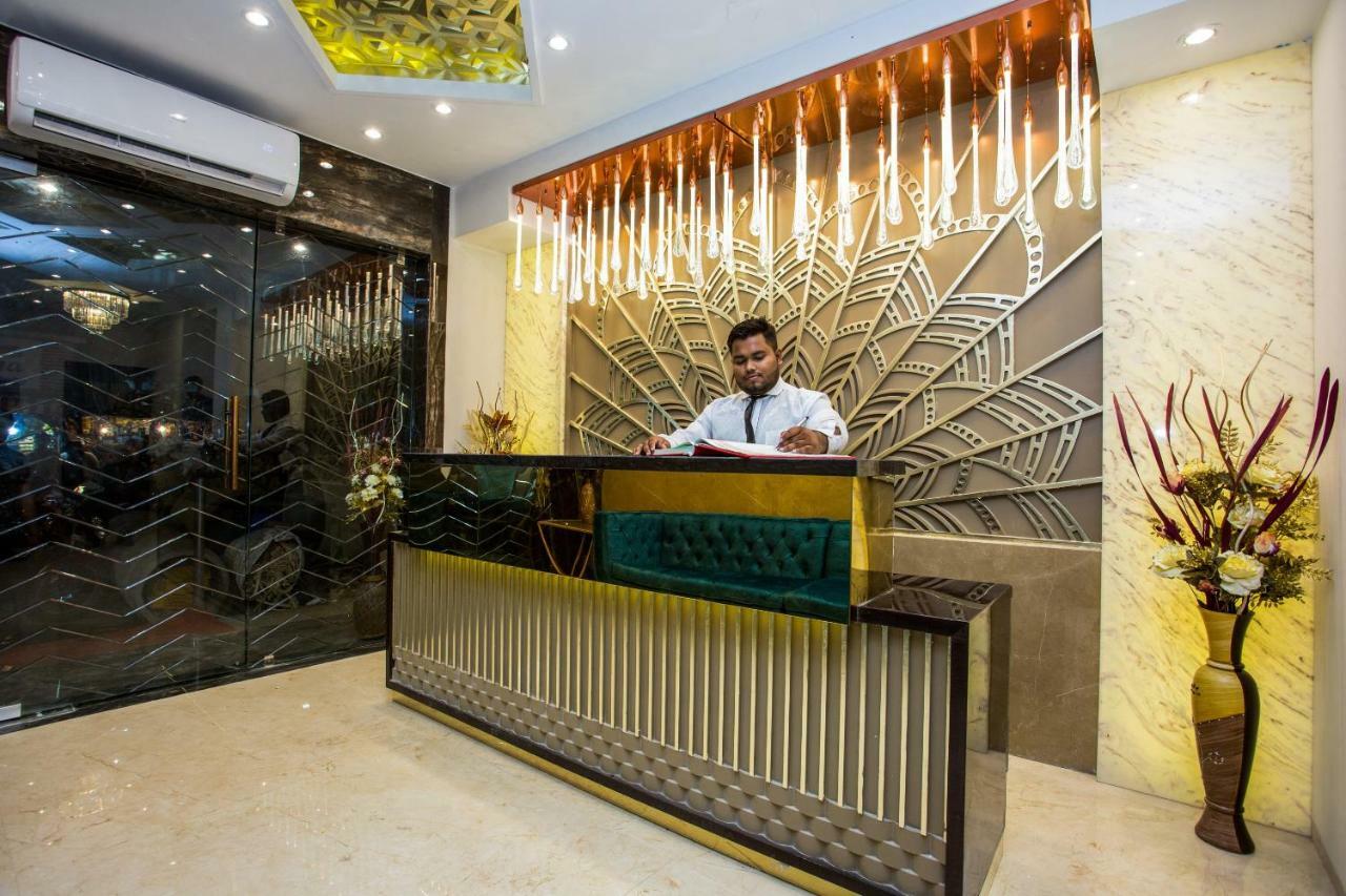 Oyo 37559 Hotel Al Haram Mumbai Exterior photo