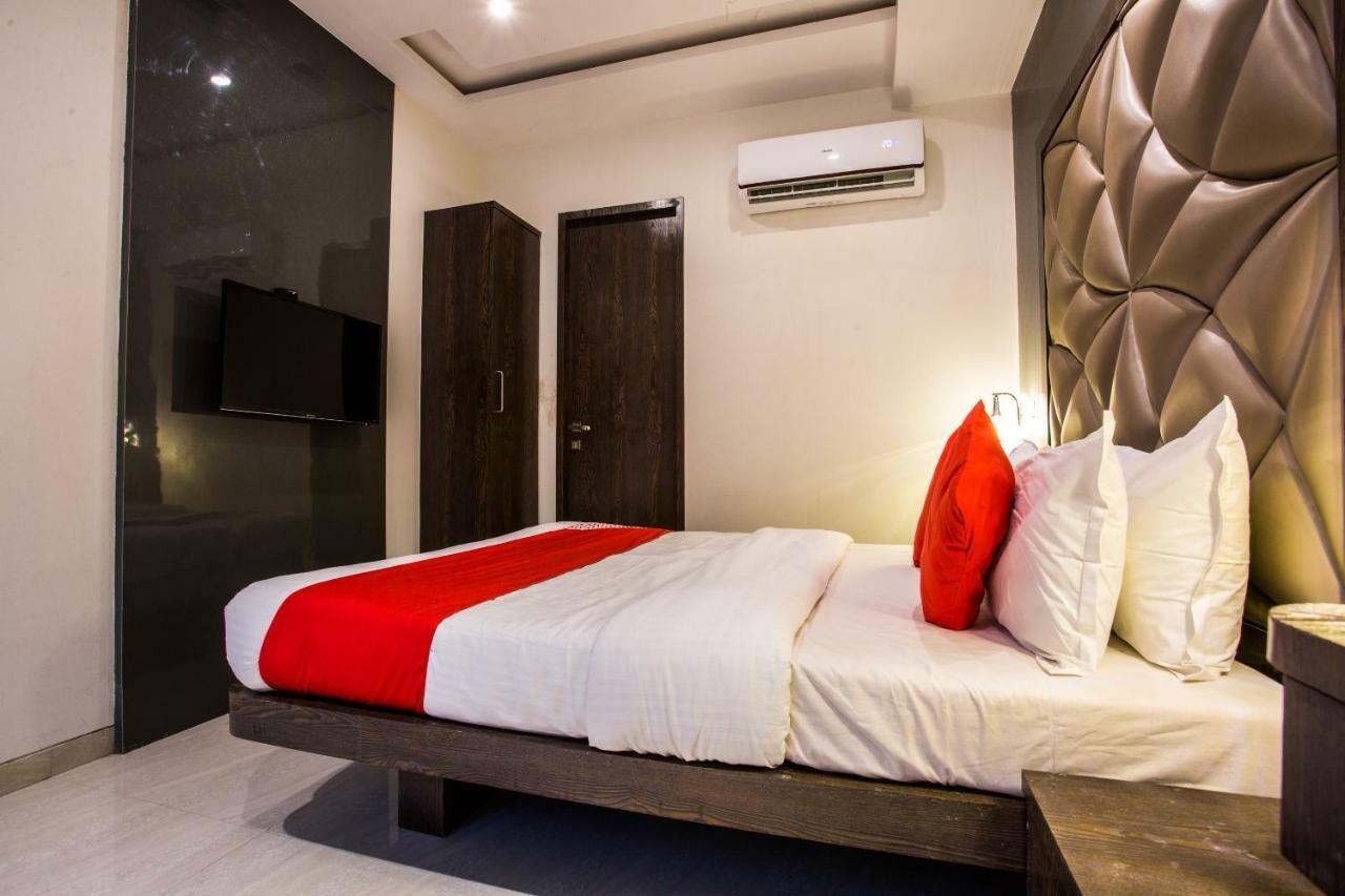 Oyo 37559 Hotel Al Haram Mumbai Exterior photo